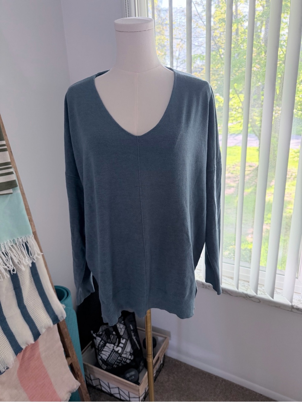Vila Milano Womens Blue Knit Pullover Sweater Size XL